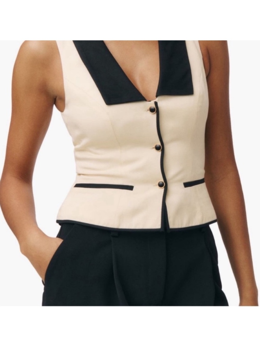 New reformation vest top shirt